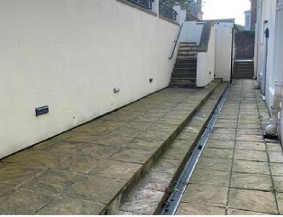 Easby Breakaways - **Modern Apartment 5 Mins From South Bay, Scarborough** Экстерьер фото