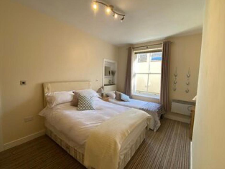 Easby Breakaways - **Modern Apartment 5 Mins From South Bay, Scarborough** Экстерьер фото