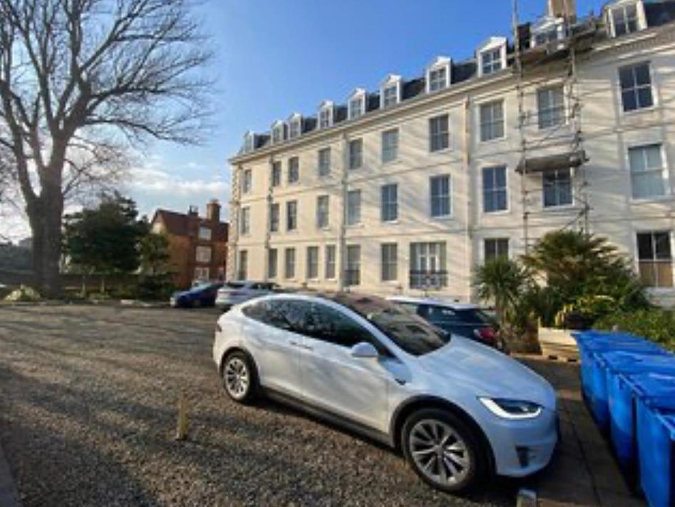 Easby Breakaways - **Modern Apartment 5 Mins From South Bay, Scarborough** Экстерьер фото